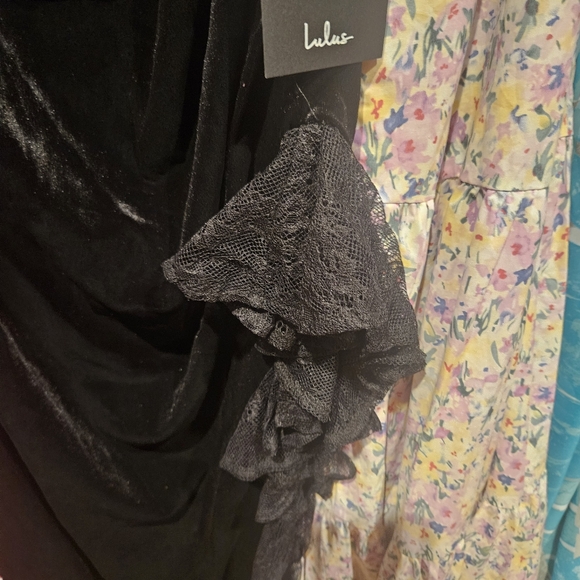 Astounding Aura Black Lace Strapless Bustier Maxi Dress - Picture 11 of 12